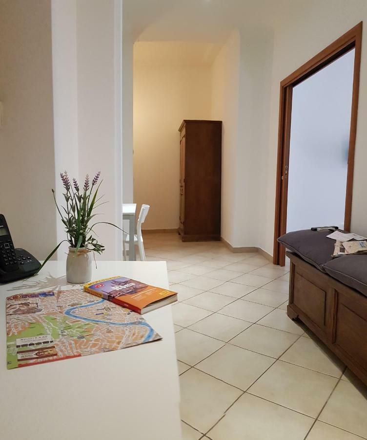 דירות רומא Campo De Fiori House מראה חיצוני תמונה
