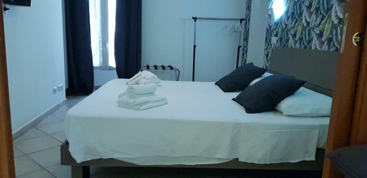 דירות רומא Campo De Fiori House מראה חיצוני תמונה