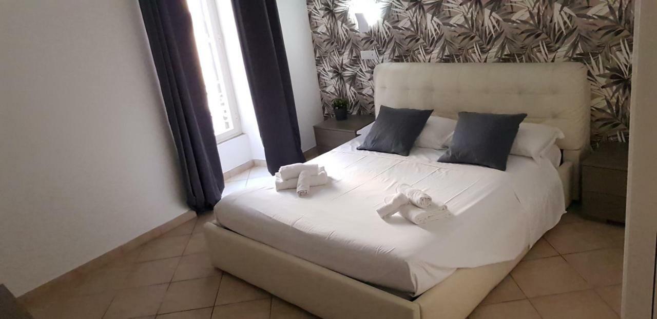 דירות רומא Campo De Fiori House מראה חיצוני תמונה